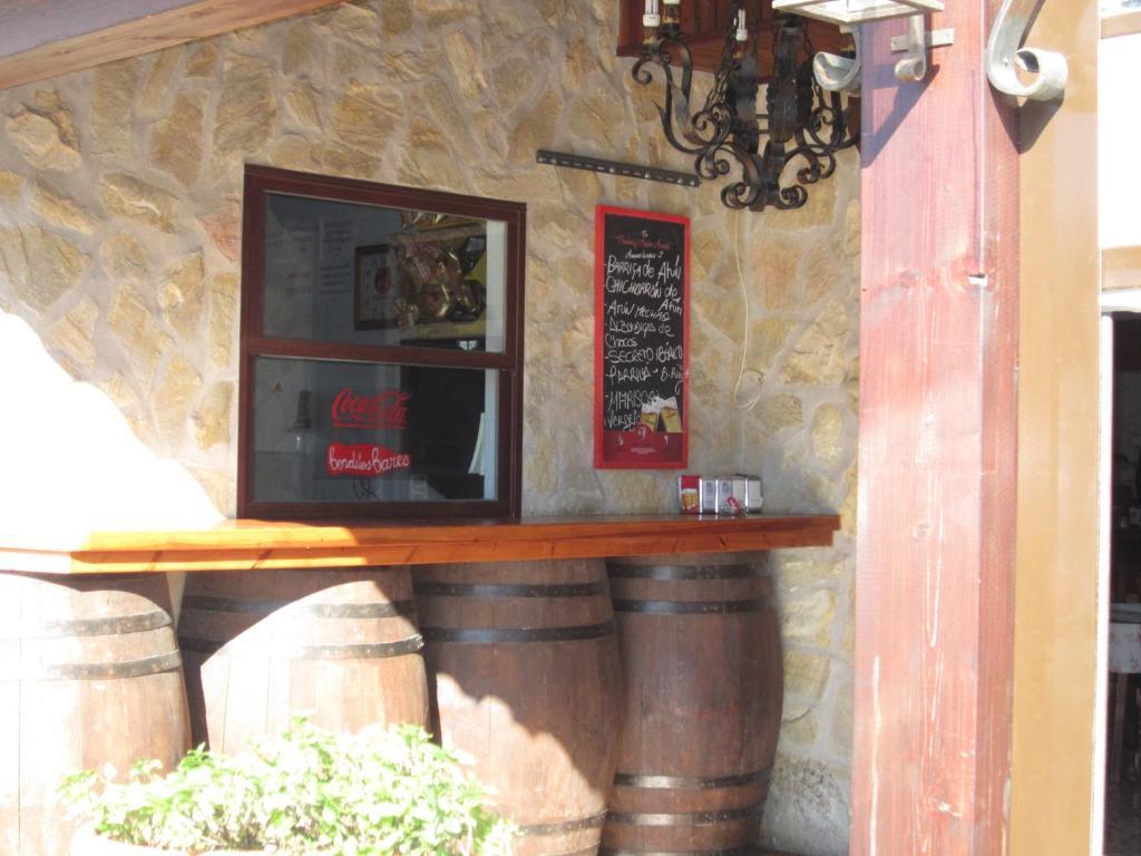 Hostal Avenida كونيل ذي لا فرونتيرا المظهر الخارجي الصورة